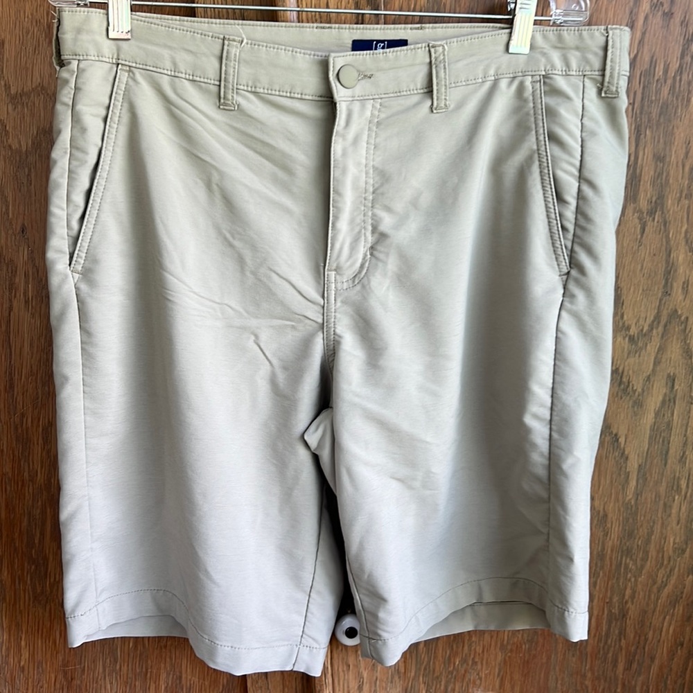 Men’s George Shorts Sz 34
